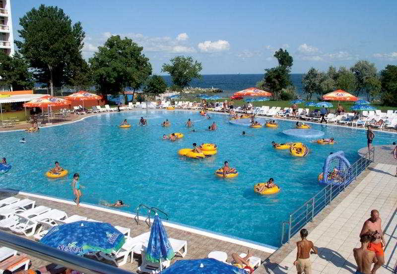 Hotel Cleopatra Saturn Bagian luar foto